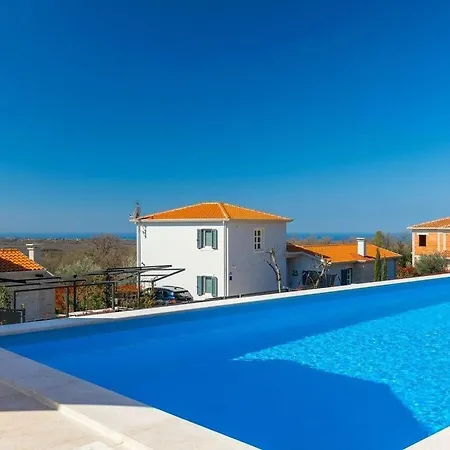 Lisetta Comfortable Holiday Višnjan