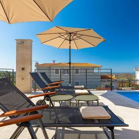 Lisetta Comfortable Holiday Villa